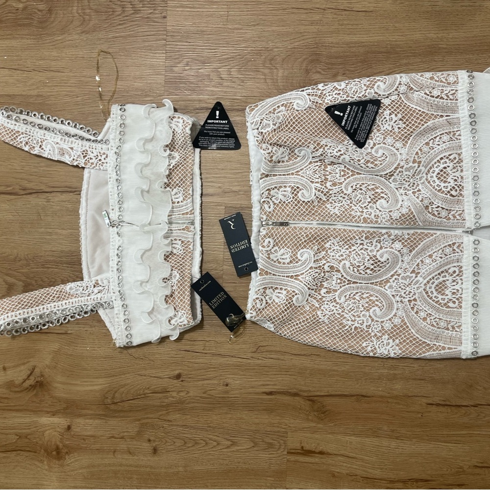 Rare London lace ruffle crop top with hardware details in white set skirt&top.